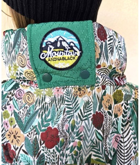 Дамско късо яке MOUNTAIN с гъши пух 