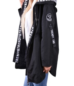 Дамско яке от шушляк TRENDY  в черно 