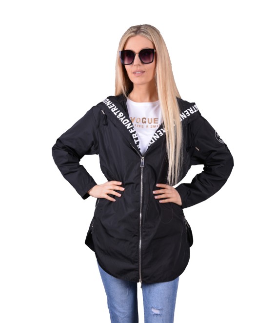 Дамско яке от шушляк TRENDY  в черно 